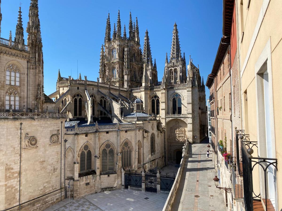 Contemplando La Catedral By Exclusive Burgos Apartments Buitenkant foto